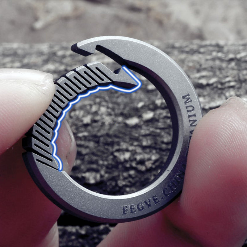 FEGVE Titanium Circle Carabiner Keychain Clip, Quick Release Keychain Large 35,8mm