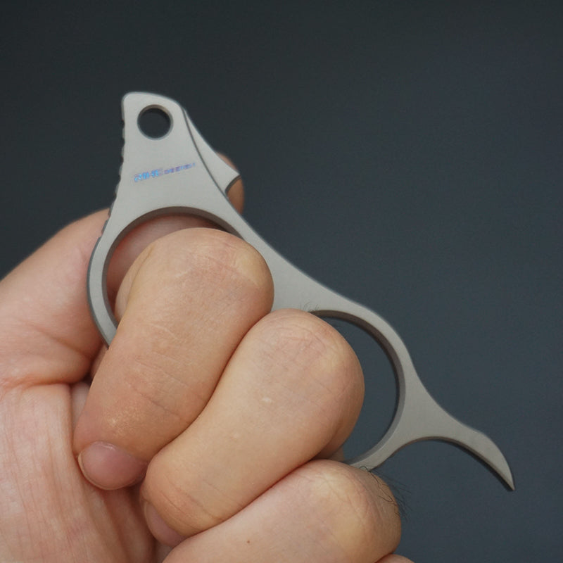 Multifunctional Titanium Alloy Crowbar Portable EDC Tool Bottle Opener Peeler Accessory Pendant