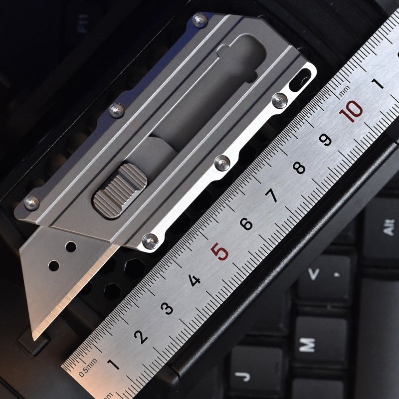 Multifunctional Heavy-Duty Titanium Alloy Utility Knife With 10 SK5 Alloy Blades, Suitable For Manual, EDC And Outdoor Use