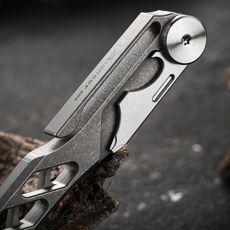 Multifunctional Titanium Alloy Crowbar Tool With Knife, Screwdriver, Bottle Opener | EDC & Outdoor Use