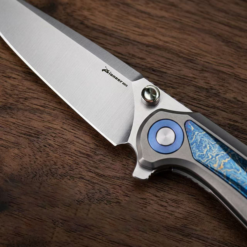 Titanium Lightning Pattern Handle Folding Knife D2 Steel Blade