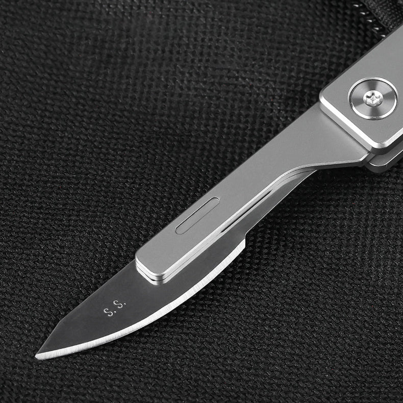 Titanium Alloy Stationery Scalpel Keychain Portable Pendant Out of the Box with 10#24 Blades Suitable for EDC/Manual Use