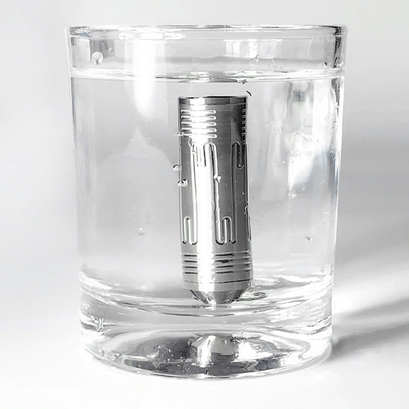 Titanium alloy mini medicine box, waterproof storage compartment, lightweight sealed cabin, outdoor multifunctional portable metal canister