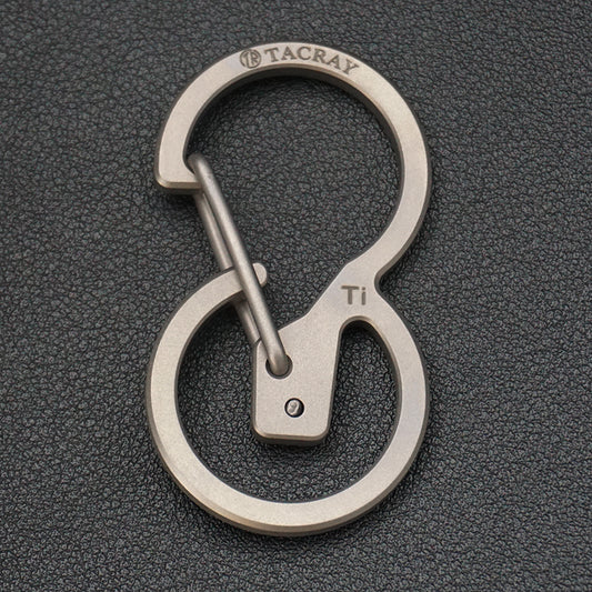 TACRAY Titanium Alloy 8-Shaped Keychain - Multifunctional Carabiner Portable EDC Car Key Ring (Lightweight Durable)
