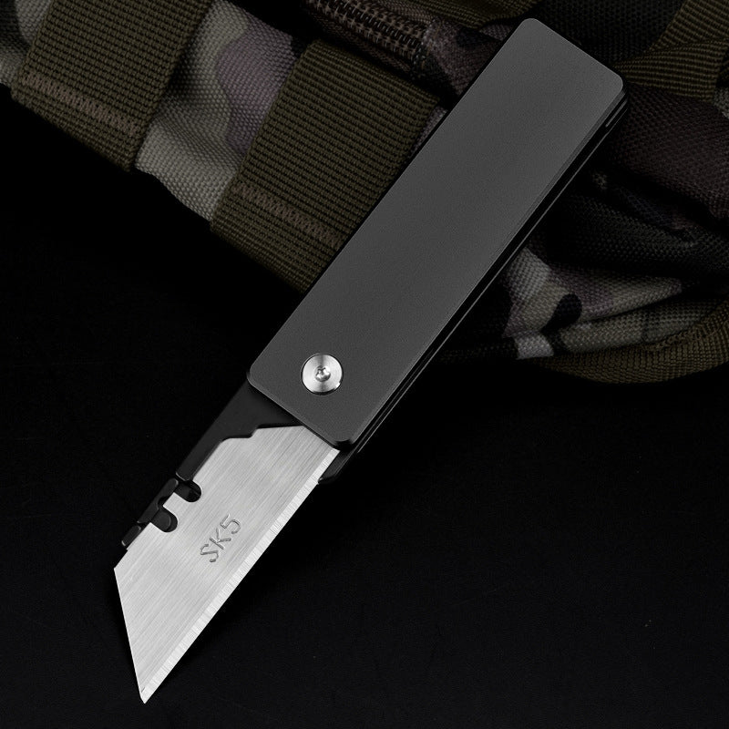 Utility Knife With Aluminum Alloy Handle, Multifunctional EDC Tool, With 5 SK5 Alloy Blades