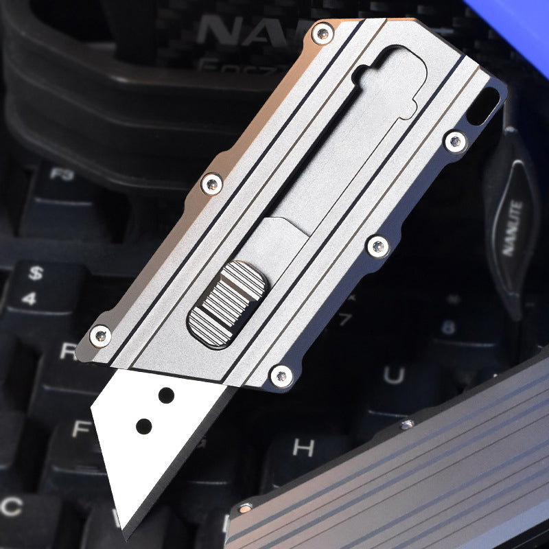 Multifunctional Heavy-Duty Titanium Alloy Utility Knife With 10 SK5 Alloy Blades, Suitable For Manual, EDC And Outdoor Use