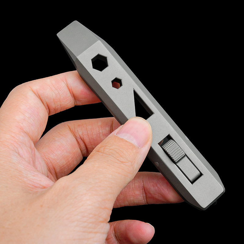 Titanium Alloy Crowbar Multifunctional EDC/Outdoor Emergency Tool Bottle Opener Portable Screwdriver Repair