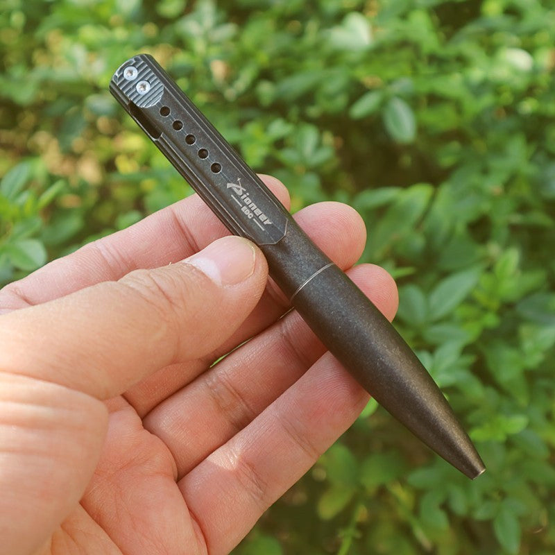 Titanium Alloy Writing Pen Multifunctional Portable EDC Tactical Pen (Black)
